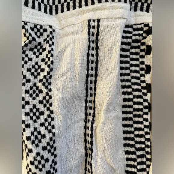 Elan brand new romper with tassels - Picture 2 of 4